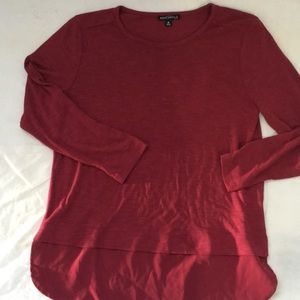 J Crew Mercantile reddish longs leaves tee